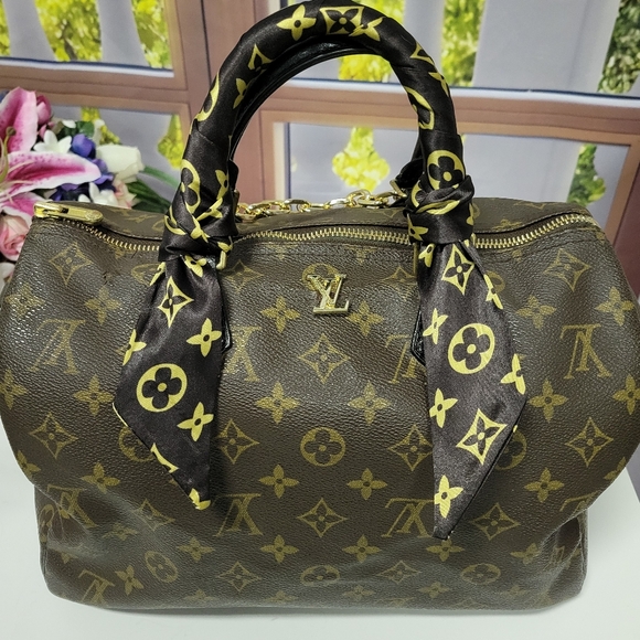 AUTHENTIC VINTAGE LOUIS VUITTON SPEEDY 30 SP0948 - Picture 4 of 16